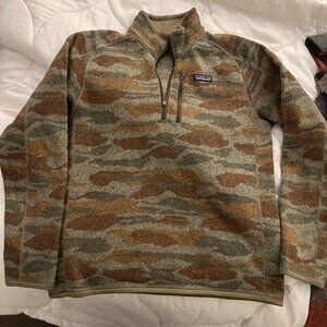 Patagonia Better Sweater 1/4 Zip Medium Camo